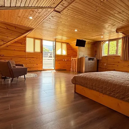 Dubok * Γιαρέμτσε